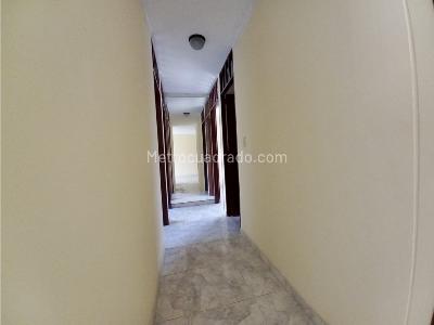 Apartamento de 3 alcobas en venta en Primero De Mayo, Cali, 63 m² · foto 5 de 20