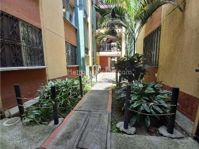 Apartamento de 3 alcobas en venta en Primero De Mayo, Cali, 63 m² · foto 18 de 20