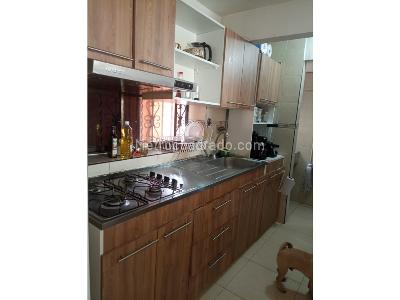 Apartamento de 3 alcobas en venta en El Refugio, Cali, 72 m² · foto 4 de 14