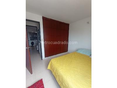Apartamento de 3 alcobas en venta en El Refugio, Cali, 72 m² · foto 7 de 14