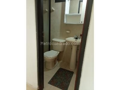 Apartamento de 3 alcobas en venta en El Refugio, Cali, 72 m² · foto 9 de 14
