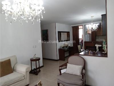 Apartamento de 4 alcobas en venta en Quintas De Don Simon, Cali, 153 m² · foto 4 de 20