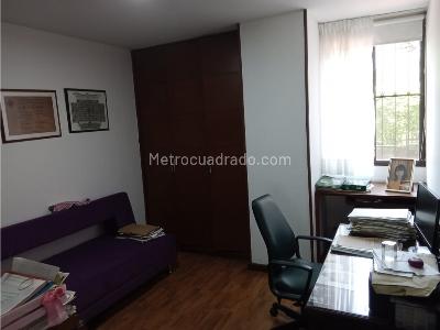 Apartamento de 4 alcobas en venta en Quintas De Don Simon, Cali, 153 m² · foto 10 de 20