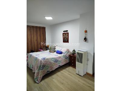 Apartamento de 3 alcobas en venta en El Bosque, Cali, 87 m² · foto 13 de 18