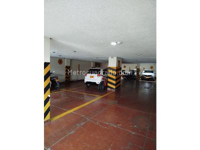 Apartamento de 3 alcobas en venta en El Bosque, Cali, 87 m² · foto 18 de 18