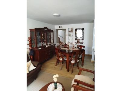 Apartamento de 3 alcobas en venta en El Bosque, Cali, 87 m² · foto 9 de 18