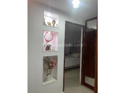 Apartamento de 4 alcobas en venta en Quintas De Don Simon, Cali, 104 m² · foto 13 de 17