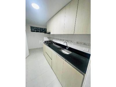 Apartamento de 3 alcobas en venta en Departamental, Cali, 65 m² · foto 2 de 9