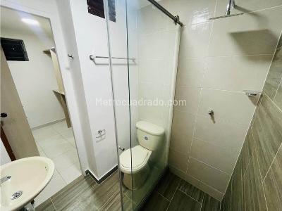 Apartamento de 3 alcobas en venta en Departamental, Cali, 65 m² · foto 9 de 9