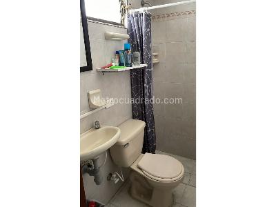Apartamento de 2 alcobas en venta en El Refugio, Cali, 56 m² · foto 8 de 9