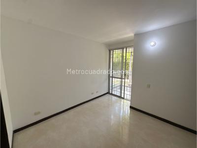 Apartamento de 3 alcobas en venta en Bochalema, Cali, 76 m² · foto 9 de 20