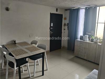 Apartamento de 3 alcobas en venta en Manzanares, Cali, 63 m² · foto 3 de 18