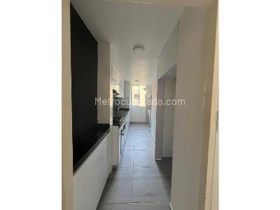 Apartamento de 3 alcobas en venta en Colseguros, Cali, 64 m² · foto 2 de 13