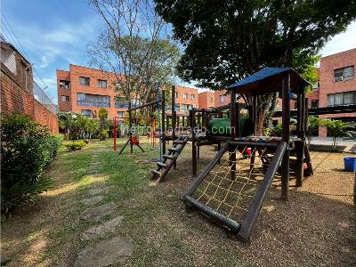 Apartamento de 3 alcobas en venta en El Ingenio, Cali, 150 m² · foto 10 de 13