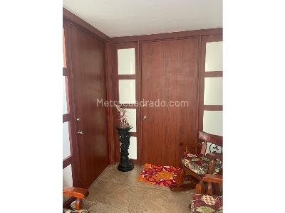 Casa de 5 alcobas en venta en Buitrera, Cali · foto 9 de 20