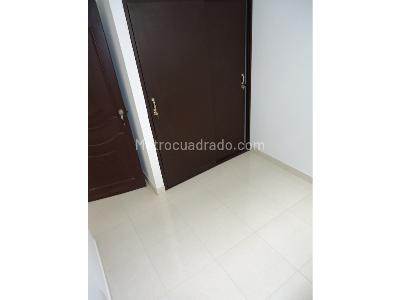 Casa de 3 alcobas en venta en El Dorado, Cali, 460 m² · foto 3 de 10