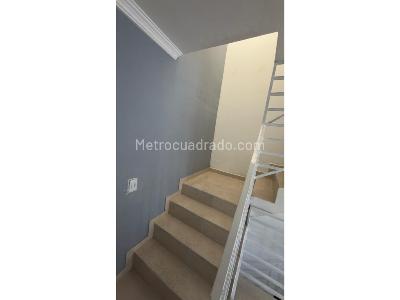Casa de 4 alcobas en venta en Ciudad 2000, Cali, 270 m² · foto 8 de 17