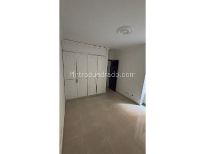 Casa de 4 alcobas en venta en Ciudad 2000, Cali, 270 m² · foto 10 de 17
