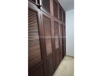 Apartamento de 4 alcobas en venta en Ciudad Jardin, Cali, 187 m² · foto 3 de 14