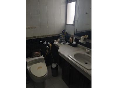 Apartamento de 4 alcobas en venta en Ciudad Jardin, Cali, 187 m² · foto 8 de 14