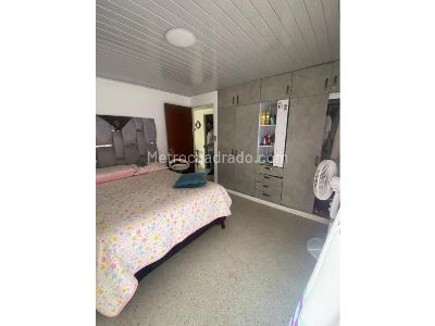Apartamento en venta en El Dorado, Cali · foto 6 de 16