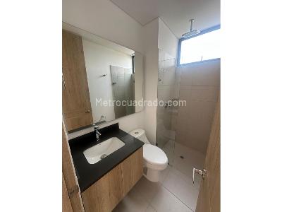 Apartamento de 2 alcobas en venta en Santa Teresita, Cali, 154 m² · foto 5 de 19