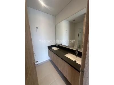 Apartamento de 2 alcobas en venta en Santa Teresita, Cali, 154 m² · foto 6 de 19