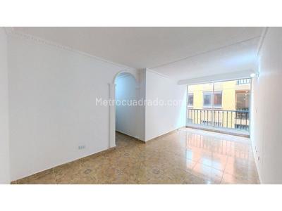 Apartamento de 3 alcobas en venta en Primero De Mayo, Cali, 63 m² · foto 2 de 20