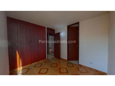 Apartamento de 3 alcobas en venta en Primero De Mayo, Cali, 63 m² · foto 10 de 20