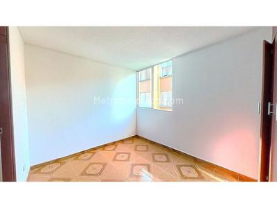 Apartamento de 3 alcobas en venta en Primero De Mayo, Cali, 63 m² · foto 17 de 20