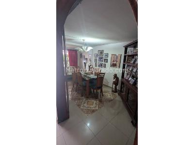 Casa de 4 alcobas en venta en Caney, Cali, 180 m² · foto 2 de 9