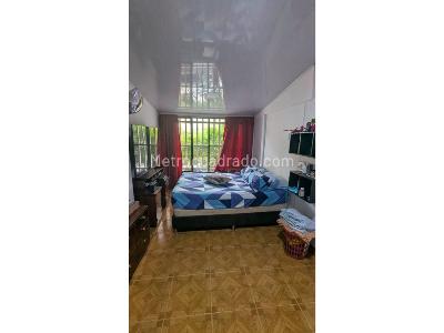 Casa de 4 alcobas en venta en Caney, Cali, 180 m² · foto 4 de 9