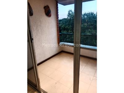 Apartamento en venta en Primero De Mayo, Cali · foto 2 de 20