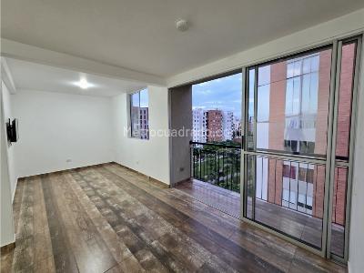 Apartamento de 2 alcobas en venta en Ciudad Melendez, Cali, 66 m² · foto 4 de 20
