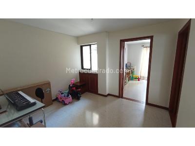Apartamento de 4 alcobas en venta en Bellavista, Cali, 116 m² · foto 2 de 16