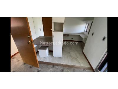 Casa de 4 alcobas en venta en El Ingenio, Cali, 250 m² · foto 19 de 20