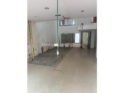Casa de 5 alcobas en venta en Tequendama, Cali, 377 m² · foto 2 de 15