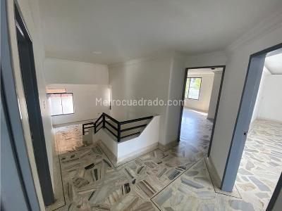Casa de 4 alcobas en venta en Ciudad Jardin, Cali, 266 m² · foto 8 de 20