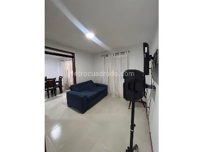 Apartamento en venta en El Refugio, Cali · foto 2 de 8