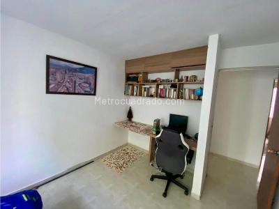 Apartamento de 3 alcobas en venta en El Refugio, Cali, 74 m² · foto 6 de 8