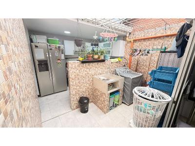 Casa de 3 alcobas en venta en Valle Del Lili, Cali, 100 m² · foto 12 de 14
