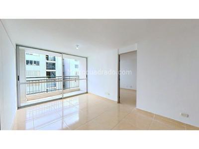 Apartamento de 2 alcobas en venta en Hacienda Kachipay, Cali, 70 m² · foto 2 de 20