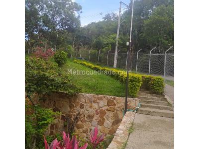 Apartamento de 2 alcobas en venta en Aguacatal, Cali, 61 m² · foto 13 de 14