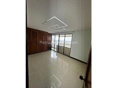 Apartamento en venta en Versalles, Cali · foto 8 de 18