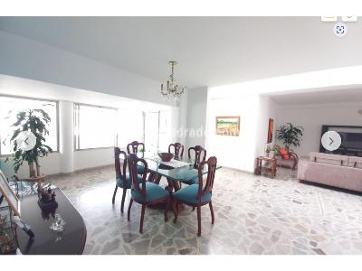 Apartamento en venta en Versalles, Cali · foto 3 de 20