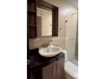 Casa de 5 alcobas en venta en Valle Del Lili, Cali, 230 m² · foto 14 de 17