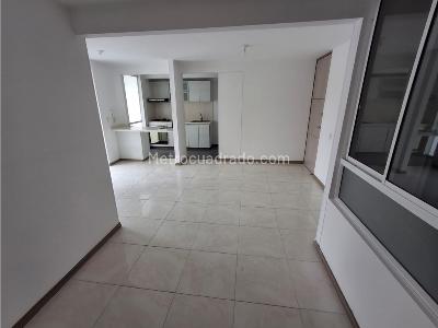 Apartamento en venta en Valle Del Lili, Cali · foto 3 de 13