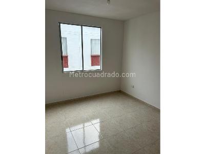 Apartamento de 3 alcobas en venta en El Refugio, Cali, 72 m² · foto 4 de 10