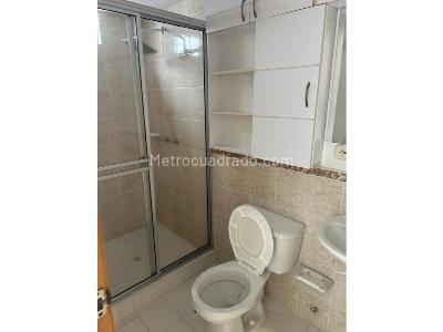 Apartamento de 3 alcobas en venta en El Refugio, Cali, 72 m² · foto 8 de 10