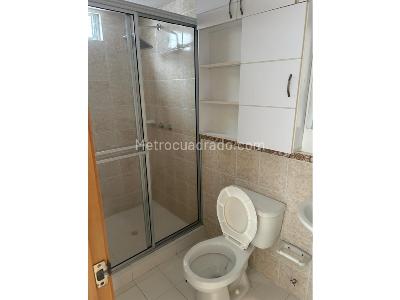 Apartamento de 3 alcobas en venta en El Refugio, Cali, 72 m² · foto 9 de 10